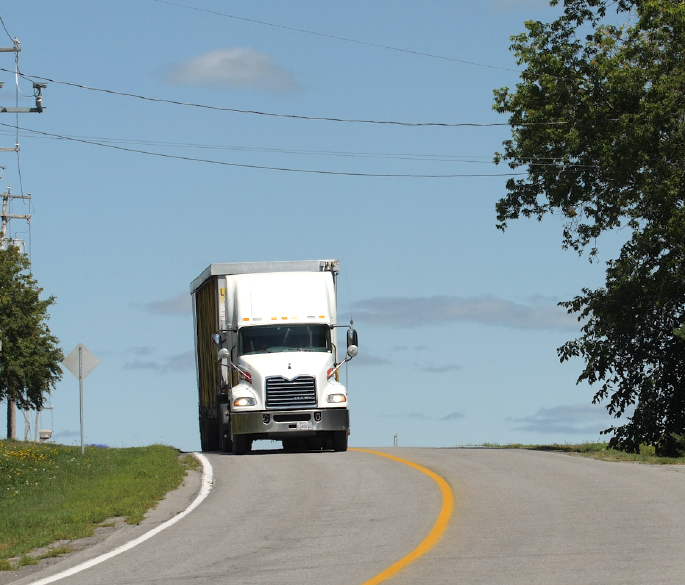 Volailles-transport-gilles-lafortune-services-camion